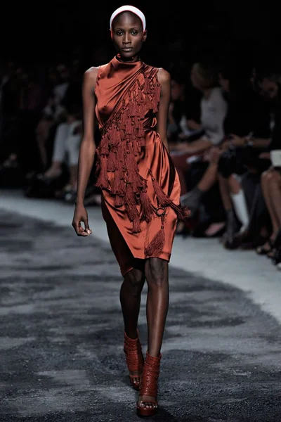 Look 26